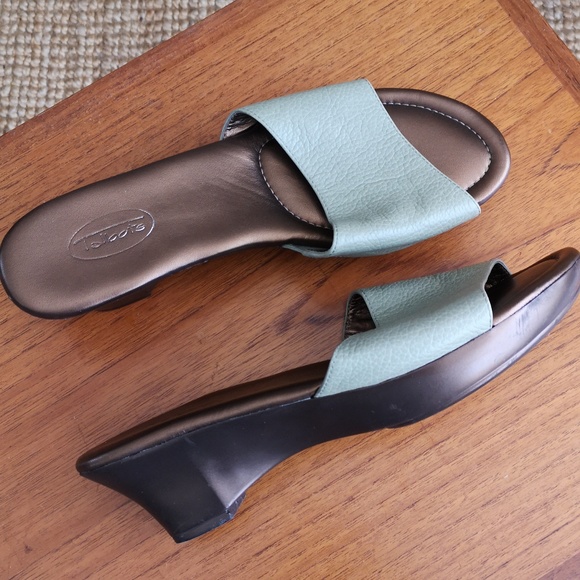 Talbots leather slides - Picture 11 of 13
